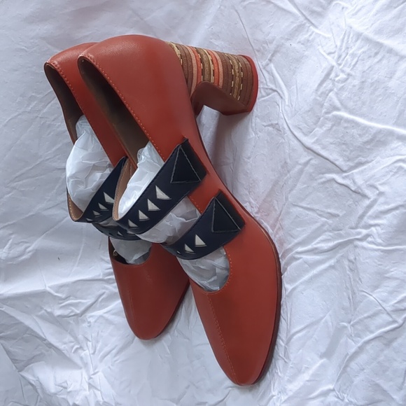 Fluevog Shoes Brown Leather Heels with Black Straps 9.0 - Picture 4 of 11